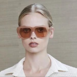 PARED BEC + BRIDGE BIG MAMMA SUNGLASSES PINK AMBER NWOT
